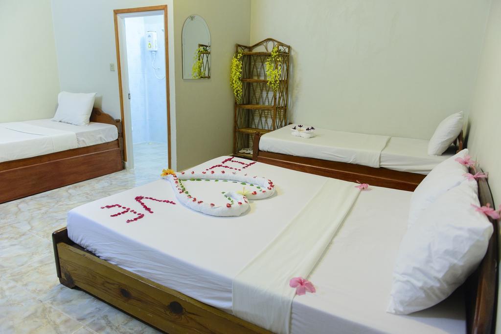 Zana Beach Guesthouse Sihanoukville Esterno foto