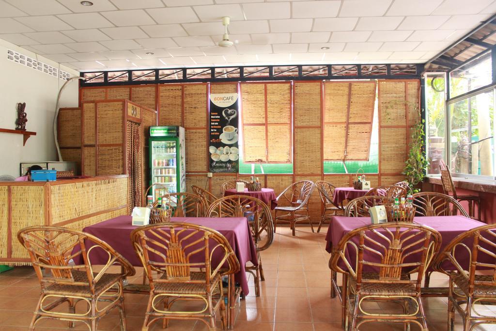 Zana Beach Guesthouse Sihanoukville Esterno foto