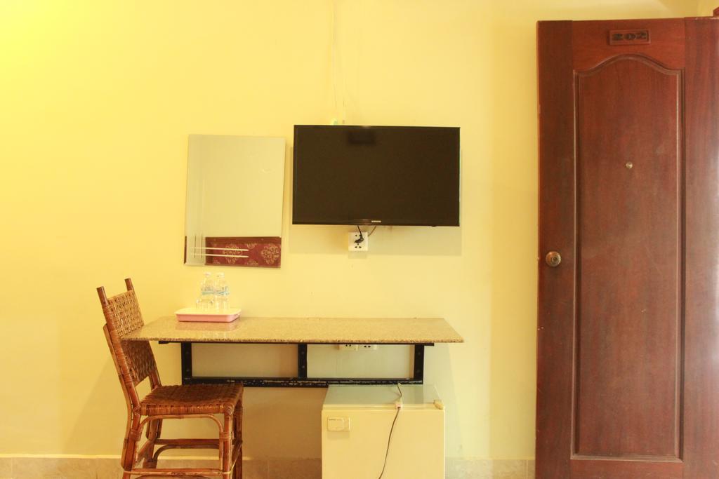 Zana Beach Guesthouse Sihanoukville Esterno foto